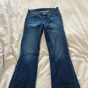 Joe’s The Provocateur Petite bootcut Jean. Size 26, inseam 29”